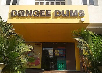 Dangee Dums