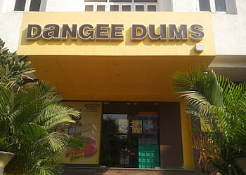 Ahmedabad Cake Shops Dangee Dums image 1