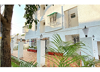 Dear Zindagi Senior Care Dear Zindagi Senior Care