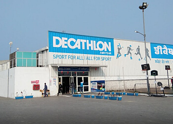 nearby decathlon shop