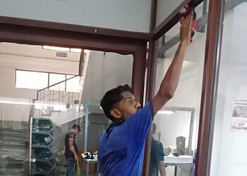 Decent Hospitality Service