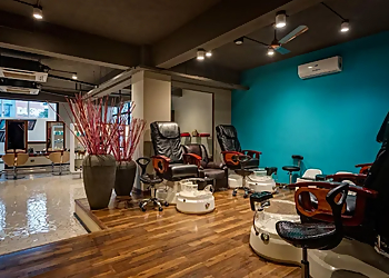 Deepak's Spa Salon