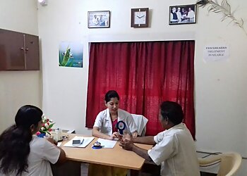 Dhanvanthri Nilayam Ayurveda Vaidhyasalai