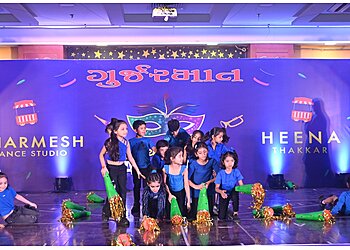 मुंबई नृत्य विद्यालय Dharmesh Dance Studio छवि 1