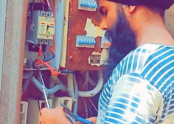 Dilpreet Electrician Service
