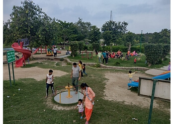 3 Best Public Parks in Noida, UP - ThreeBestRated