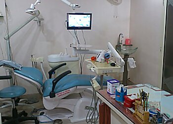 Dr. A K Mehrotra, BDS, MDS - MEHROTRA SUPER SPECIALITY DENTAL CLINIC