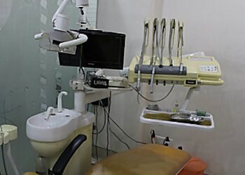 Dr. A K Mehrotra, BDS, MDS - MEHROTRA SUPER SPECIALITY DENTAL CLINIC