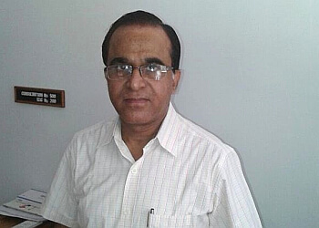 Dr. A K Trivedi, MBBS, MD, DM - Kanpur Heart Centre