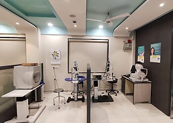 Dr. A L Rajan, MBBS, MS (Ophthalmology) - SRIJAN EYE AND MOTHER CARE