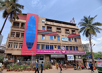 Dr. A. S. Guruprasad, MS - M.M. JOSHI EYE INSTITUTE