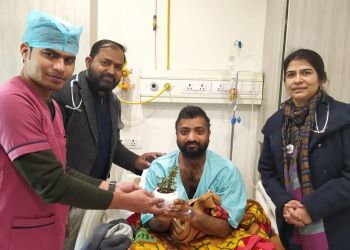 Dr. A. Zeenat Ahmed, MBBS, MD - VISHWASTH CLINIC