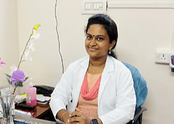 Tirunelveli Dermatologist Doctors Dr. Aarti Vinoj, MD, DVL - AARTI’S SKIN HAIR AND LASER CLINIC image 1