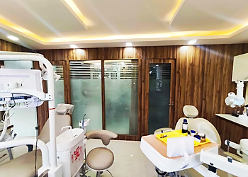 Dr. Abhay Kumar Jain, BDS, MDS - ALIGN 32 ORTHODONTIC & PEDIATRIC DENTAL CARE