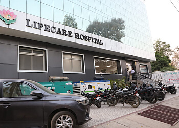 Dr. Abhinav Jaiswal, MBBS, DNB - LIFE CARE HOSPITAL