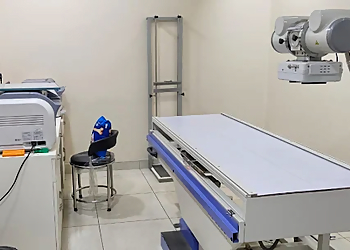 Dr. Abhishek Agarwal, MBBS, MS, DNB Ortho