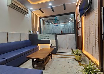 Dr. Abhishek Jain, BDS, MDS - ARIHANT DENTAL CARE