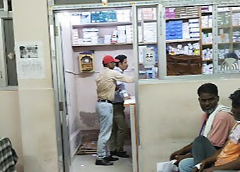 Dr. Abhishek Kochar, MBBS, MD