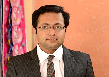 Dr. Abhishek Raval, MBBS, MD, DM - Wockhardt Hospital