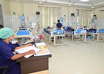 Dr. Abhishek Yadav, MBBS, MS, M.Ch - RAJENDRA HOSPITAL