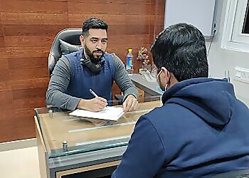 Dr Aditya Narula, MBBS, MS - AAKAAR BONE CARE