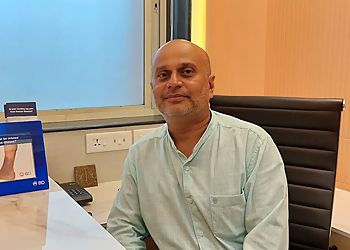 Dr. Advait Kothurkar, MBBS, MS, DNB, MRCS