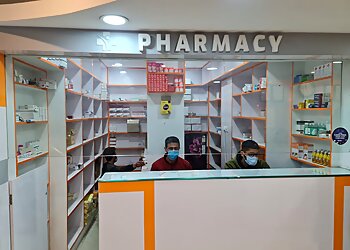 Dr. Ajaz Kariem Khan, MBBS MD, FACR, FRCM