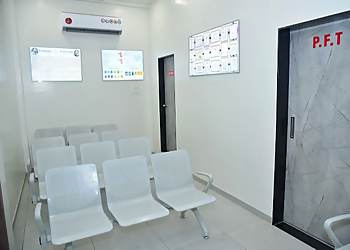 Dr. Akash L. Balki, MBBS, DTCD, DNB, FCCP - SHREE HOSPITAL & CRITICAL CARE CENTRE