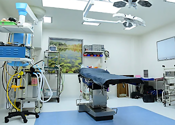 Dr. Akash L. Balki, MBBS, DTCD, DNB, FCCP - SHREE HOSPITAL & CRITICAL CARE CENTRE