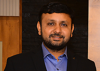 Dr. Akash Shridharani, MD DM - SHREE NEURO & STROKE CLINIC