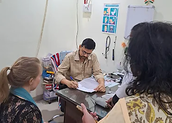 Dr. Akash Singh, MBBS, MD, PGC - SWASTIK DIABETES CLINIC & GENERAL PHYSICIAN CLINIC