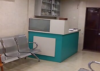 Dr. Akhil Sareen, MBBS, MS - SAREEN'S ENT & HEAD NECK CENTRE