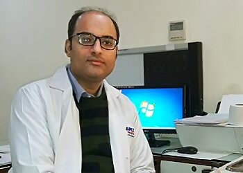 Varanasi ENT Doctors Dr. Akhil Sareen, MBBS, MS - SAREEN'S ENT & HEAD NECK CENTRE image 1