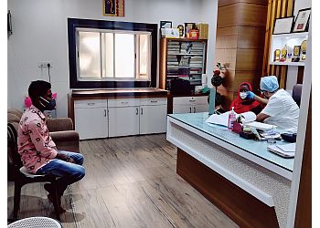 Dr. Akhilesh Deoras MBBS, DNB, DTCD - WASUDEO CLINIC