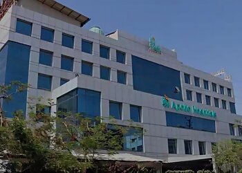 Dr. Akshat Pandey, MBBS, MD, PGDIP, MSc - APOLLO HOSPITALS