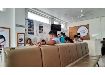 Dr. Alok Dixit, MBBS, MD - TWACHA LASER CLINIC