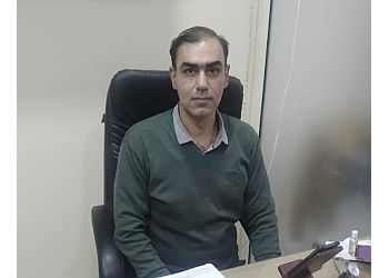 Dr. Alok Kalyani, MBBS, MD 