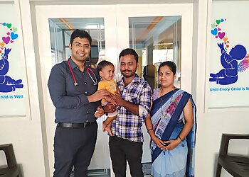 Hubli Dharwad Pediatrician Doctors Dr. Alok Shankargouda Patil, MBBS, MD - SHISHU CARE SUPER SPECIALITY CHILDREN HOSPITAL image 1