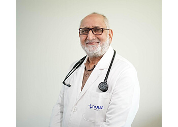 Dr. Altaf Umar Ramzan MBBS, MS, Mch - PARAS HEALTH
