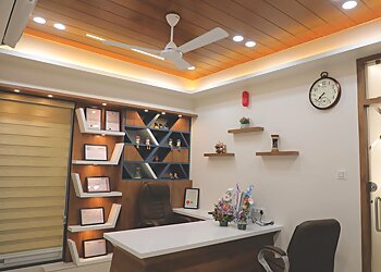 Dr. Aman N. Mukhi, MBBS, MD, DNB - UDGAM WOMEN'S HOSPITAL