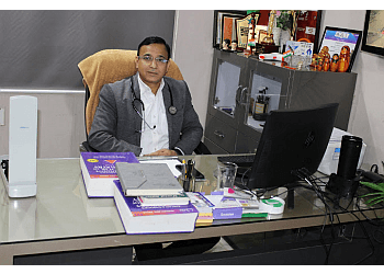 Dr. Amil Hayat Khan, MBBS, MD - MANOVEGH CLINIC
