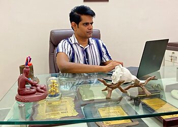 Dr. Amit Agarwal, MBBS, MS, DNB(General Surgery), MCh, DNB (Plastic Surgery), MNAMS, FACS, FICS, FRC