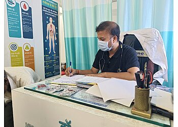 Dr. Amit Gupta, MBBS, DNB, CCEBDM, CCIGC - VANYA CLINIC