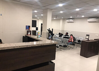 Dr. Amit Gupta, MBBS, MD - FRIENDS EYE AND CHILD CARE CENTRE