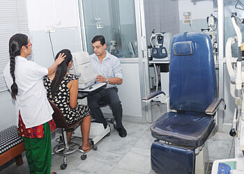 Dr. Amit Singh, MBBS, MS - SINGH EYE HOSPITAL