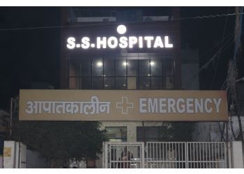 Dr. Amit Singhal, MBBS, MS - SS HOSPITAL OF ORTHOPAEDICS & TRAUMA CENTER