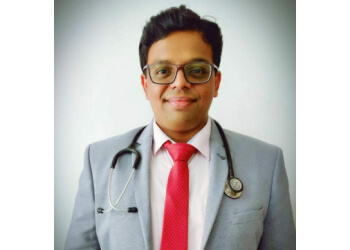 Dr. Amol Kotalwar, MBBS, MD, DM - Kotalwar Cancer Clinic