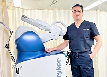 Dr. Amyn Rajani, D-Orth, M.S Orth - OAKS CLINIC