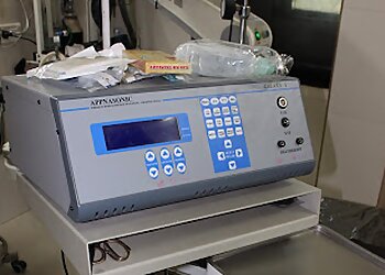 Dr. Anand Bagmar, MBBS, DNB, FERC, FAJEH - Aditya Eye Care & Laser Centre