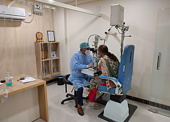 Dr. Anil Biltoria, MBBS, MD - PRAGATI EYE CENTER